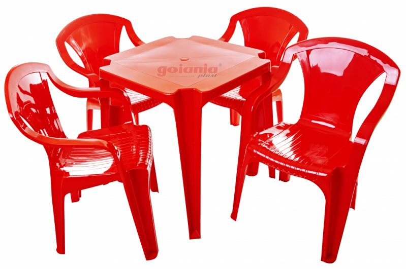 Conjunto de Mesa com 4 Cadeiras de Plástico